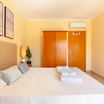 A52 - Quintao In Apartment
