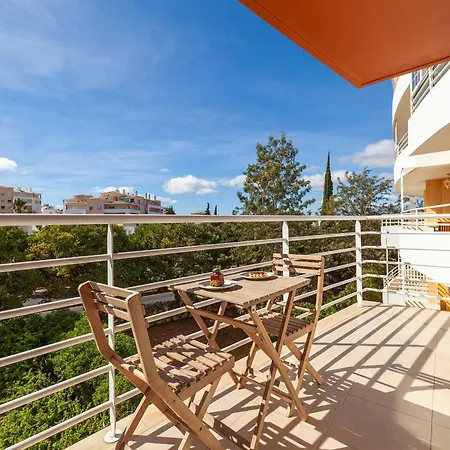 A52 - Quintao In Apartment *
