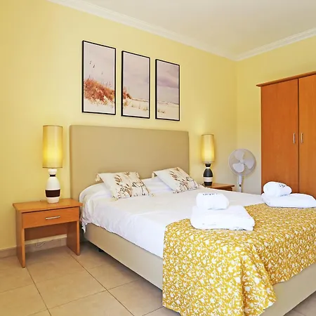 A52 - Quintao In Apartment *
