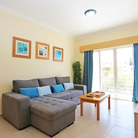 A52 - Quintao In Apartment