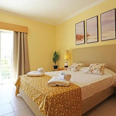 Apartment A52 - Quintao In